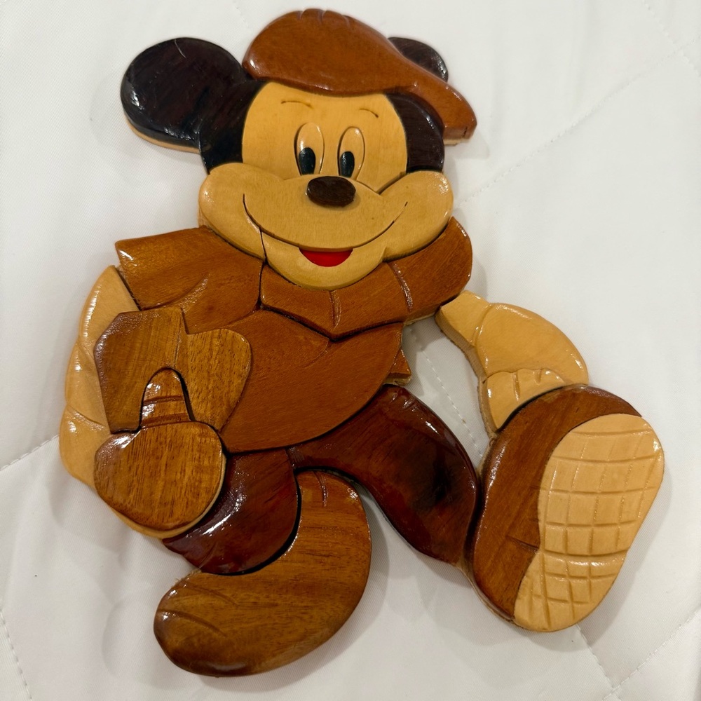 RARE Vintage 70s Intarsia Mickey & Minnie Mouse Wood Carved Wall Decor Set of 2 - Picture 3 of 8
